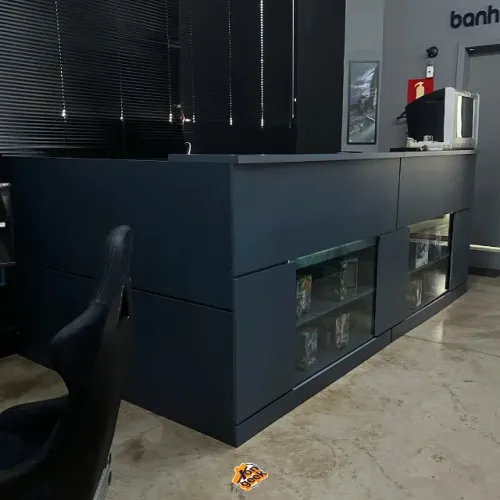Bancada Comercial | Item em MDF Planejado - Com Estação de Trabalho | Excelente Estado