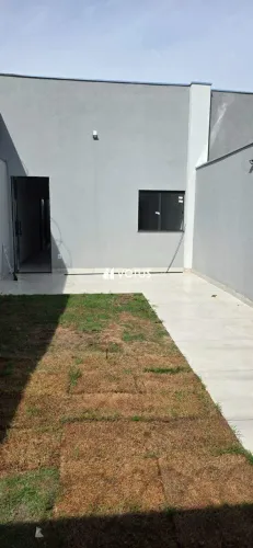 Casa à venda, 2 quartos, 1 suíte, 2 vagas, Pacaembu - Uberlândia/MG