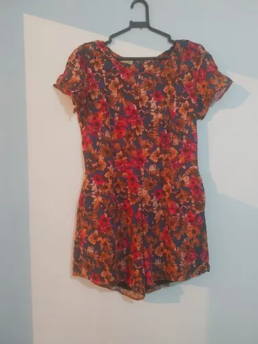 Macaquinho feminino tam P Doce flor. De crepe