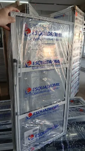 Basculante aluminio branca 3 Vidros 80x40 promoção a vista R$250