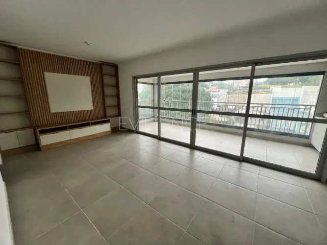 Apartamento à venda na Mooca com 116 metros