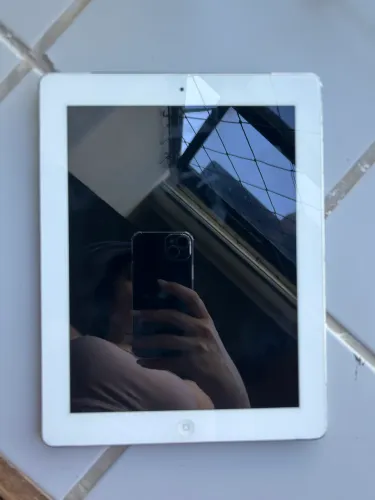 iPad Apple 1ª Geração 16GB A1337 - Wi-Fi + 3G (sem carregador)