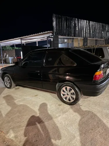 Ford Escort GL 1.6i / 1.6 (álcool) 1995