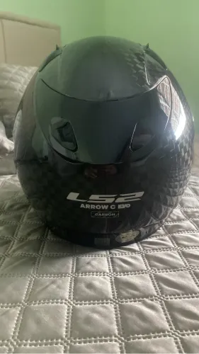 Capacete carbono LS2 Carbon