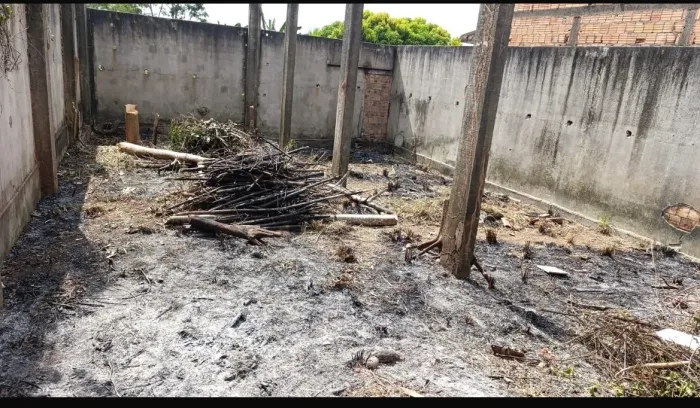 Vendo lote atrás da wtorres (bairro Amazonas)