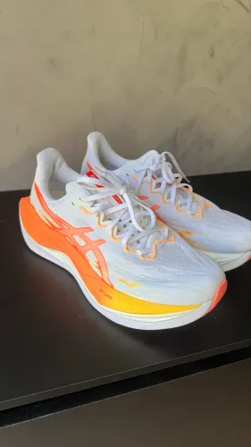Tênis Asics SuperBlast 3