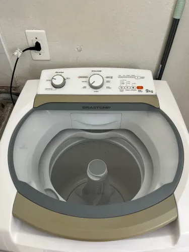 Lavadora Brastemp 9kg BWJ09ABANA 127V - Funcionando Perfeitamente