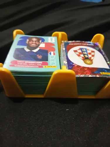 Lote Com Mais De 300 Figurinhas Da Copa 2026 (Vini Jr, Salah etc, E Brilhantes)
