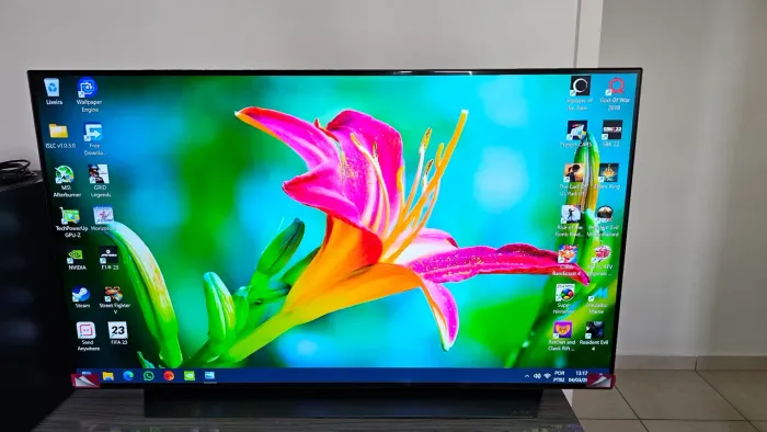 TV LG OLED 4K 120HZ (*ACEITO TROCAS*) POSSUI NOTA FISCAL CAIXA, ELA É SMART TV MODELO C248