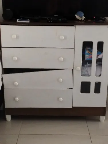 Cômoda infantil