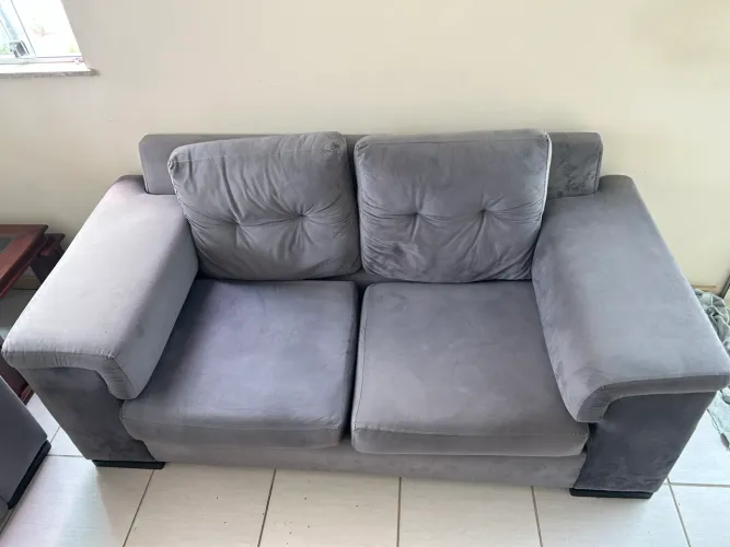 Sofá 2 lugares