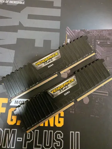 Memoria ram ddr4 corsair 16gb