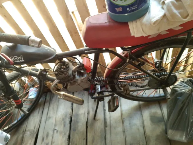 Vendo essa motorizada
