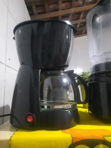 Vendo cafeteira pouco usada