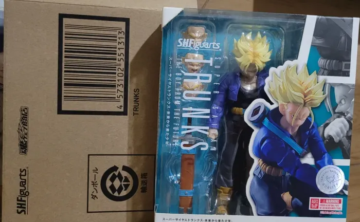 Trunks sh figuarts bandai