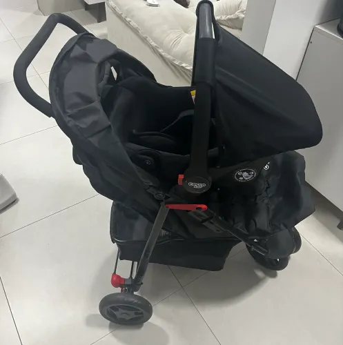 Carrinho de Bebê com Bebê Conforto Cosco Kids Toffy Duo 3 Rodas 0 a 15kg