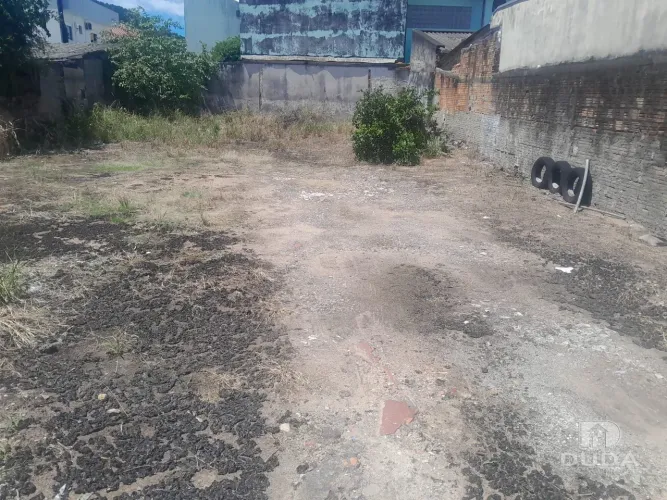 Terreno à Venda em São José - R$ 301,4 m²