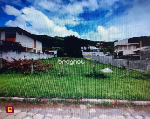Terreno na Praia Brava 540m²