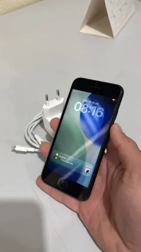 iPhone SE 2020 Impecável