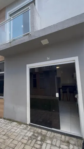 REPASSE de Duplex em condomínio fechado!