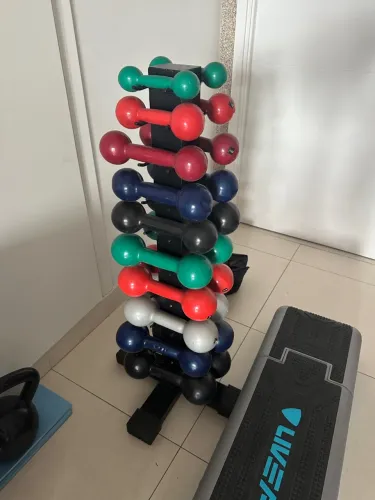 Kit Halteres De 1 A 10kg Emborrachados 10 Pares + Suporte 