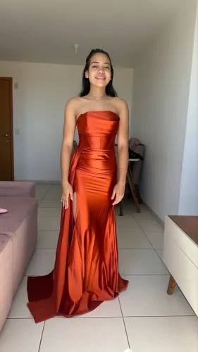 Vendo vestido de festa usado uma vez
