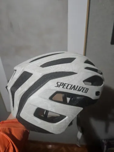 Capacete de ciclismo Specialized