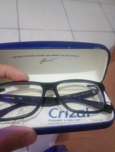 Diversos óculos usados de grife, Oakley está 200$ original