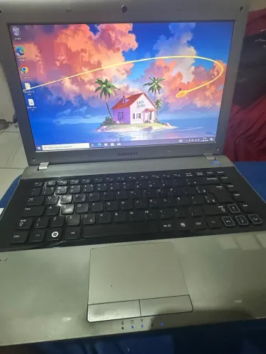 Notbook Samsung 500Gb HD 4GB RAM