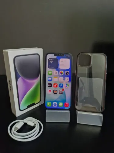 Vendo iPhone 14 128GB com Carregador
