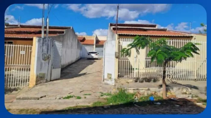 04 RESIDÊNCIAS - Lotes 13-A e 13-B, Rua Maria dos Santos Rodrigues, nºs 613, 613-A, 621 e 