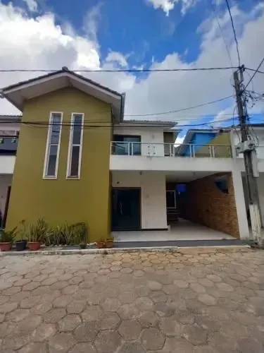 Alugo casa em condomínio (Ananindeua)