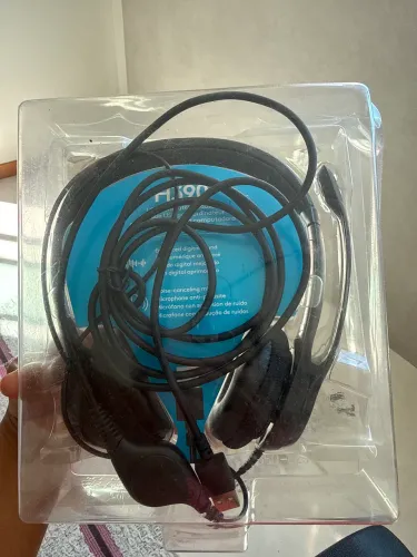 Headset Logitech h390 audio em couro usb preto
