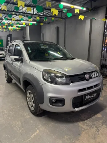 Fiat Uno WAY Celeb. 1.0 EVO Fire Flex 8V 5P 2015