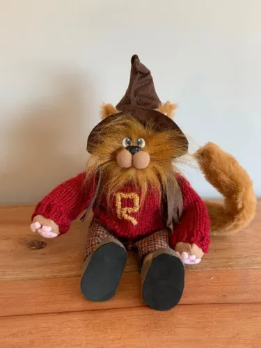 Gato Harry Potter Artesanal com Suéter de tricô feito a mão