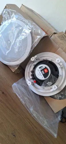 Alto falante arandela JBL 6CO2R