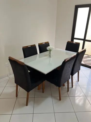 Mesa 6 cadeiras