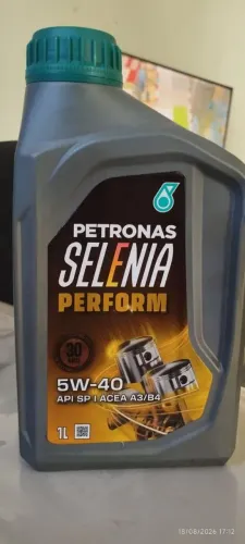 Óleo petronas 5W - 40 selenia 