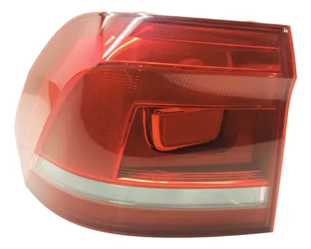 Lanterna Traseira Esquerda Volkswagen Fox 2012 Esquerdo/motorista Vermelho