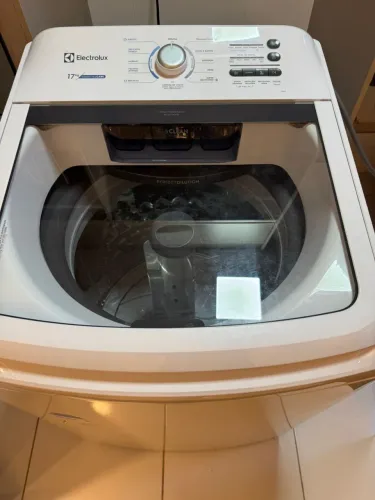 Lavadora Electrolux 17kg Essential Care - Excelente Estado