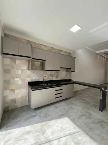 CASA A VENDA COM 3 QUARTOS E 108M² EM CONDOMÍNIO FECHADO NA REGIÃO DO ÁGUA PRETA EM PINDAM