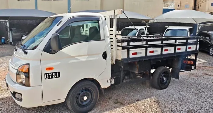 Hyundai HR