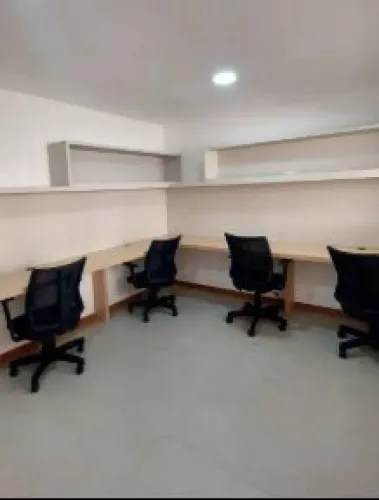 Facility Tower | Caminho das árvores