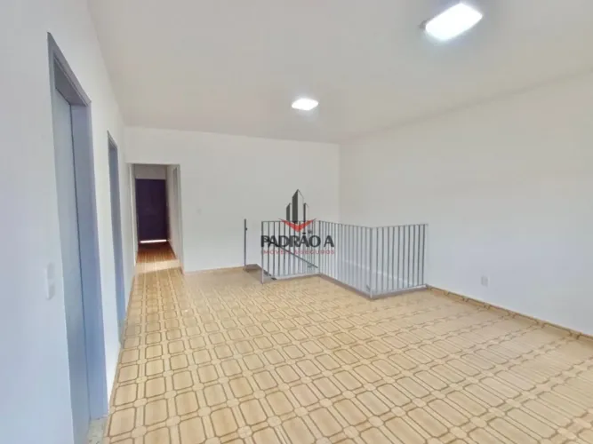 Casa Térrea para Locação com 3 Dormitórios e 2 Banheiros no Parque Boa Esperança em São Pa