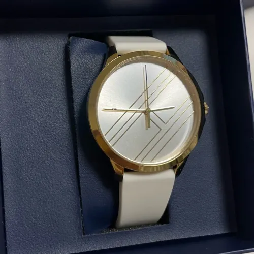 Relógio Tommy Hilfiger dourado pulseira branca ORIGINAL!