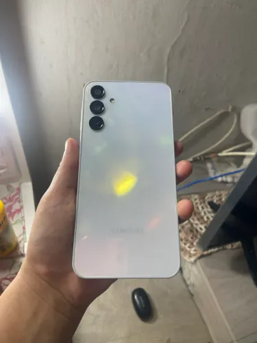 Celular Samsung A15 em perfeito estado