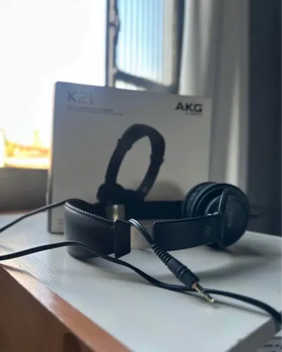 Fone AKG K21