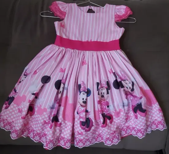 Vestido temático Minnie Mouse