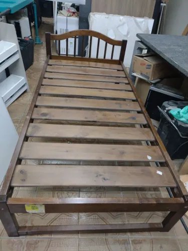 Cama de solteiro 