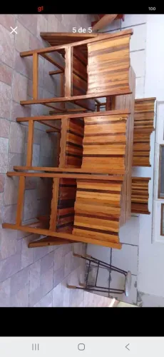 Vendo conjunto mesa cadeiras